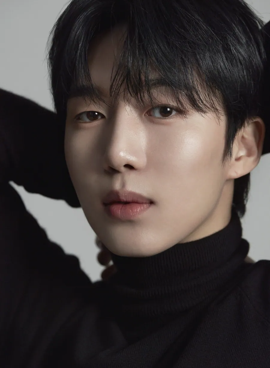 Han Jun-beom, portrait 2