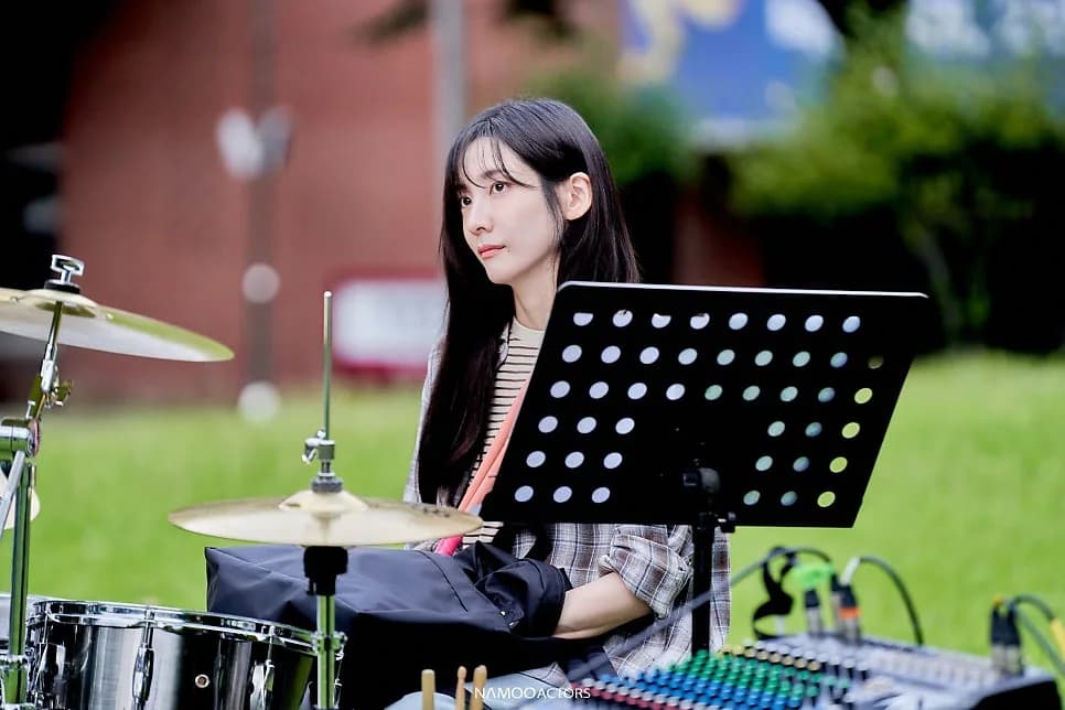 Park Ji-hyun, photo 1 of 8