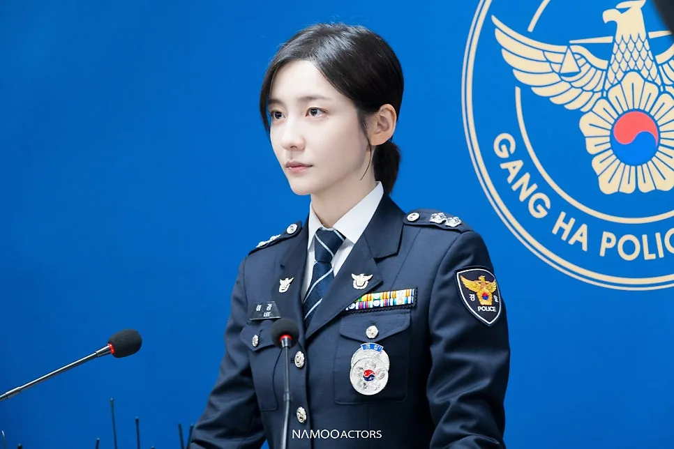 Park Ji-hyun, photo 5 of 8