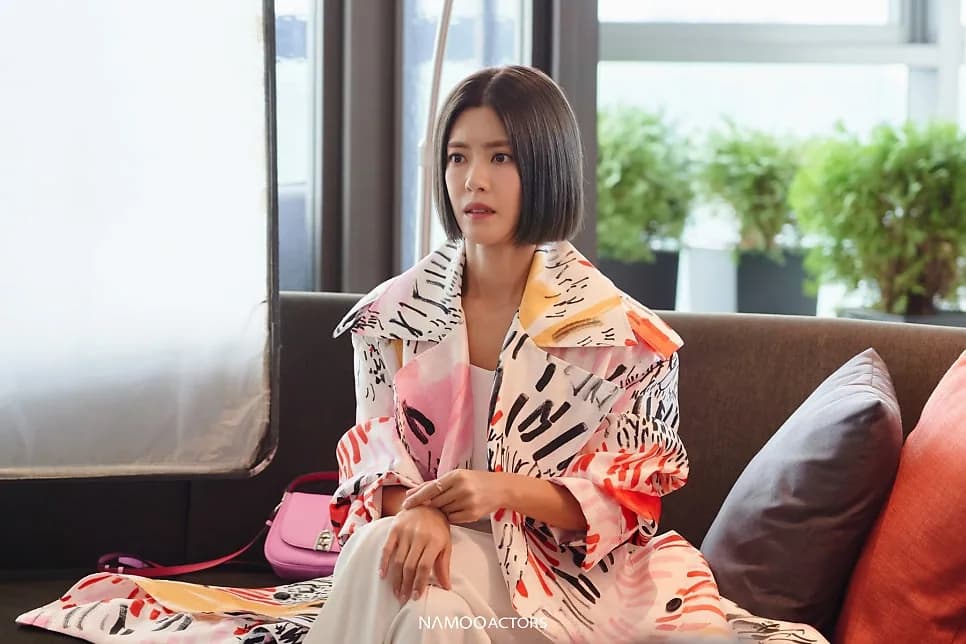 Lee Yoon-ji 사진 8장 중 3번째