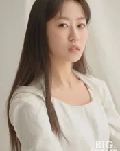 Kim Hwan-hee 포스터 또는 화보 3