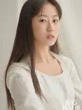 Kim Hwan-hee 포스터 또는 화보 15