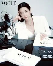 Park Ji-hyun, poster or press image 2